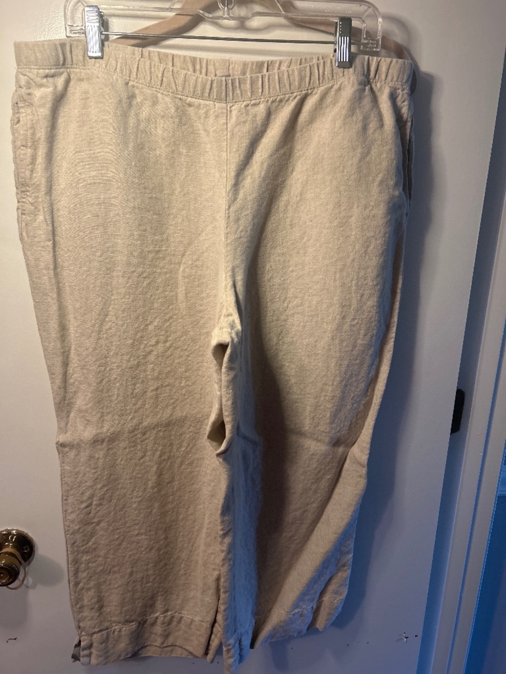 J. Jill 100% linen pant in oatmeal with side  pockets